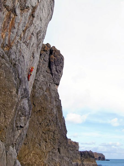 Pembrokeshire - Stennis head, Erik Svab su 'Stennis the Menace' E6