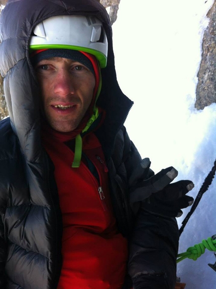 Grandes Jorasses, Corrado Pesce, Martin Elias - Corrado Pesce durante la ripetizione della Directe de l'Amitié, Grandes Jorasses, Monte Bianco