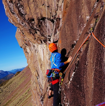 Giù la testa, Lagorai, Dolomites - During the first ascent of Giù la testa, Lagorai, Dolomites  (350m VIII / VIII+, Peter Moser, Thomas Ballerin, Iwan Canins, Roberto Ronzani 2014)