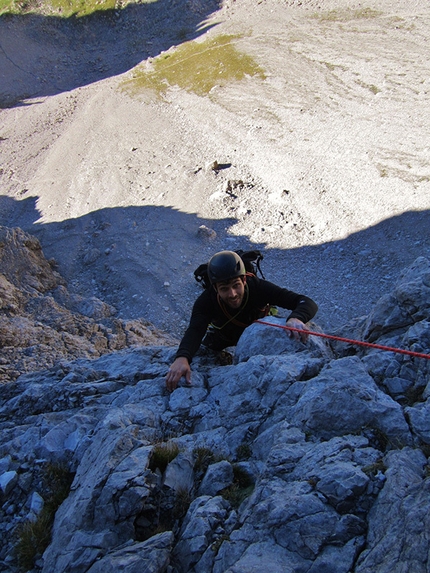 Val Montanaia, Dolomiti - Durante l'apertura di Solo mostri al Perugini (175m, VI+, Roberto Conti, Stefano Manesta, Gabriele Tonelli 28/09/2014), Val Montanaia, Dolomiti Friulane