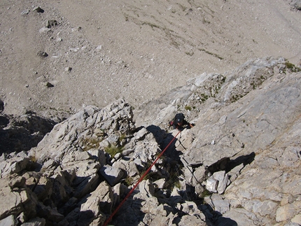 Val Montanaia, Dolomiti - Durante l'apertura di Solo mostri al Perugini (175m, VI+, Roberto Conti, Stefano Manesta, Gabriele Tonelli 28/09/2014), Val Montanaia, Dolomiti Friulane