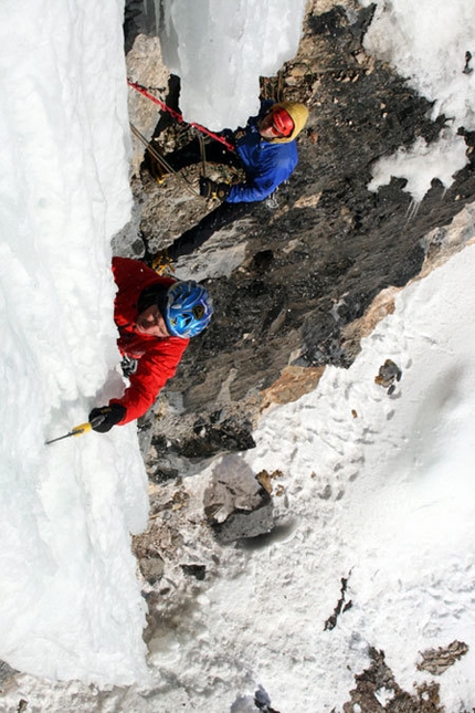 Val Lunga, Dolomites - Florian Riegler climbing 'La sor blanche', Val Lunga (Val Gardena), Dolomites