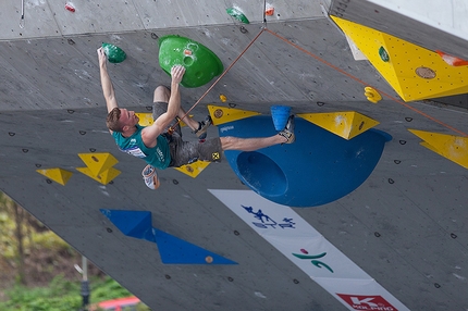 Lead World Cup 2014: Jakob Schubert and Mina Markovic win in South Korea