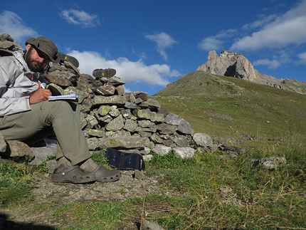 Across the Alps - Ivan Peri - Un momento dedicato alle mie memorie di viaggio al Col de Buffere in Francia nella Val de la Clarèe