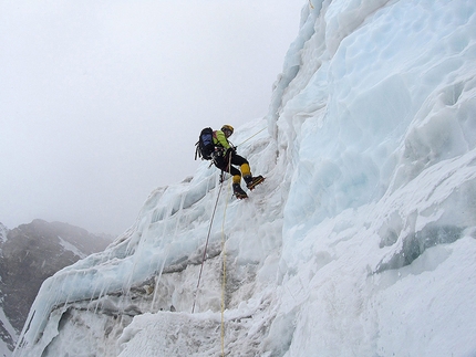 Zemu Exploratory Expedition K2014-150 CAI - During the 2014 Zemu Exploratory Expedition. With the mountaineers Alberto Peruffo, Anindya Mukherjee, Cesar Rosales Chinchay, Francesco Canale, Davide Ferro, Andrea Tonin, Enrico Ferri.