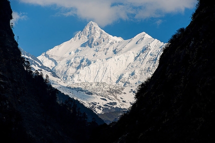 Zemu Exploratory Expedition K2014-150 CAI - During the 2014 Zemu Exploratory Expedition. With the mountaineers Alberto Peruffo, Anindya Mukherjee, Cesar Rosales Chinchay, Francesco Canale, Davide Ferro, Andrea Tonin, Enrico Ferri.