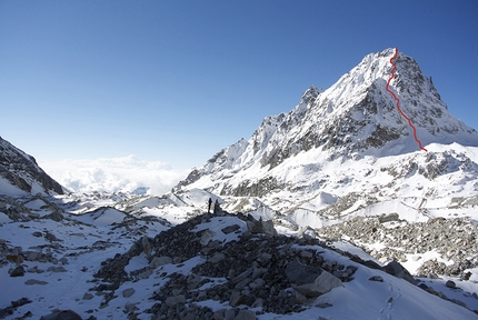 Zemu Peak, Himalaya - During the 2014 Zemu Exploratory Expedition. With the mountaineers Alberto Peruffo, Anindya Mukherjee, Cesar Rosales Chinchay, Francesco Canale, Davide Ferro, Andrea Tonin, Enrico Ferri.