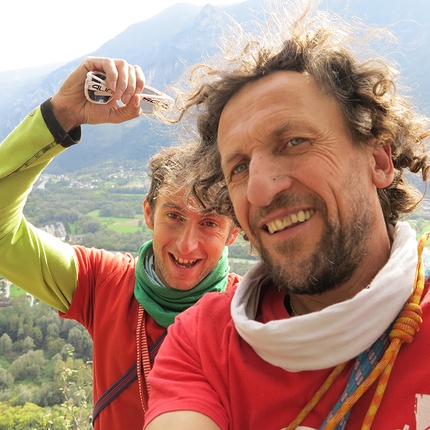 Palu, Valsugana - Peter Moser durante la prima salita di L'ultimo dei selvaggi (200m, 7b max, 7a oblig), parete di Palu, Valsugana.