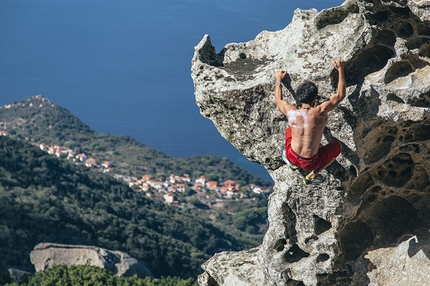 Rock slave XP 2014, Elba Discovery - Adriano Trombetta bouldering during the Rock slave XP 2014, Elba Discovery by Marzio Nardi & C.