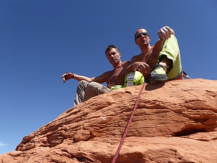 Desert Sandstone Climbing Trip #2 - Arches National Park - Arches National Park - Three Gossips