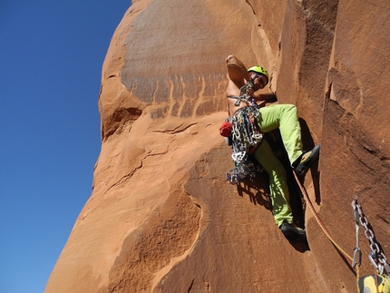 Desert Sandstone Climbing Trip #2 - Arches National Park - Arches National Park - Three Gossips