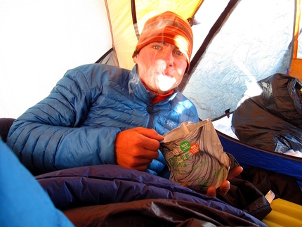 Hagshu, Kishtwar, Himalaya - Bivouacking under the Lagan peak.