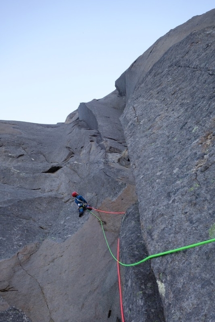 Lofoten Storpillaren, nuova via su Vagakallen per Adam Pustelnik e Andreas Klarström