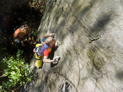 Val Chiavenna, Mezzera - Enrico Baistrocchi climbing Guideba 7c/8a, Mezzera