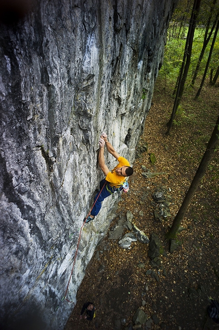 Val Chiavenna, Scilano - Giò direct climbed by Matteo Deghi 7c+, Scilano