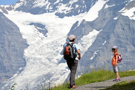 Piccoli viaggiatori a piedi e in treno - Mürren & Allmendhubel