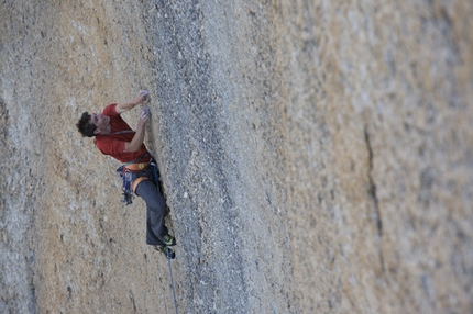 Alex Honnold - Alex Honnold sulla Bachar-Yerian 5.11c, Tuolumne Meadows, USA