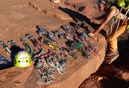 Desert Sandstone Climbing Trip #3 - Indian Creek, Monument Valley, Castle Valley - 