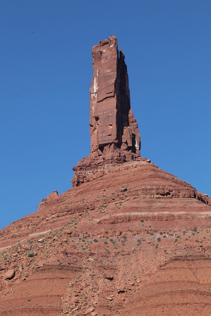 Desert Sandstone Climbing Trip #3 - Indian Creek, Monument Valley, Castle Valley - Castleton Tower