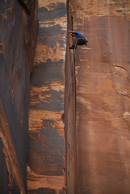 Desert Sandstone Climbing Trip #3 - Indian Creek, Monument Valley, Castle Valley - Indian Creek