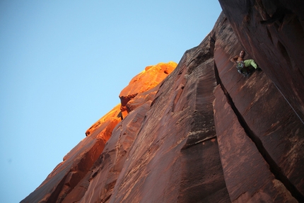 Desert Sandstone Climbing Trip #3 - Indian Creek, Monument Valley, Castle Valley - Indian Creek