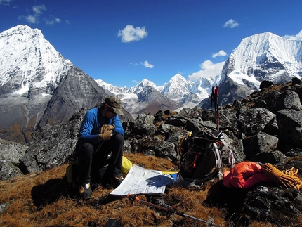 Chugimago (Chukyima Go), Nepal - Domen Kastelic, Sam Hennessey - Acclimatamento