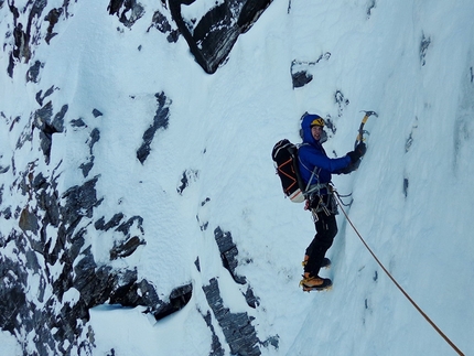 Chugimago (Chukyima Go), Nepal - Domen Kastelic, Sam Hennessey - Domen Kastelic: steep alpine ice section