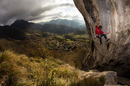 Gabriele Moroni - Gabriele Moroni su Goldrake 9a+, Cornalba, nel 2012