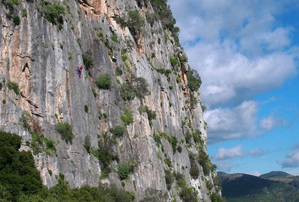 Sardegna news #14: le novità nelle falesie di Oliena e Domusnovas e la via di più tiri Malala Day