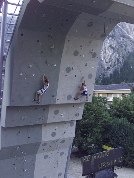 Marietta Uhden - Marietta Uhden e Martina Cufar nel Duello Finale per il 3° e 4° posto al Rock Master 2000