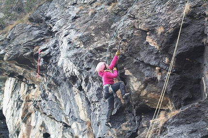 Shampoo Dry, drytooling in Valle d'Aosta - Drytooling nel settore Shampoo Dry, Champorcher, Valle d'Aosta