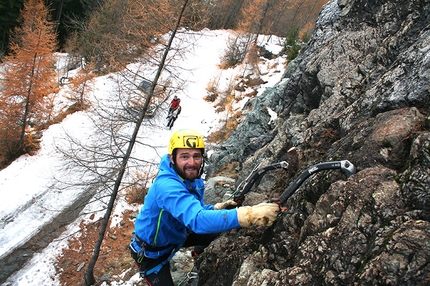 Shampoo Dry, drytooling in Valle d'Aosta - Drytooling at Shampoo Dry, Champorcher, Valle d'Aosta