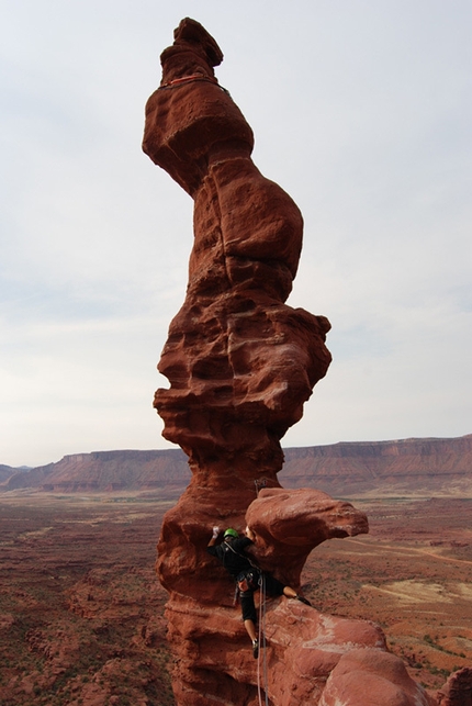 Desert Sandstone Climbing Trip #4 - Capitol Reef, Goosenecks, Dead Horse, Canyonlands - Corkscrew (Fisher Towers)