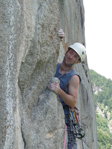 Tobias Wolf, Stephan Isensee - Tobias Wolf and Stephan Isensee climbing Il Mito della Caverna 8a (7c obbl), Gendarme de Gramesüd