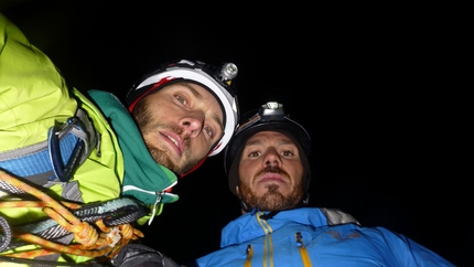 Monte Adamello, Daniele Frialdi, Marco Verzeletti - Durante la prima salita di La DaMa, Monte Adamello parete nord: Daniele Frialdi e Marco Verzeletti in vetta