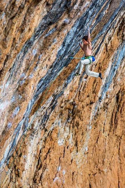 Oliana, Spain - Domen Škofic climbing Papichulo 9a+, Oliana, Spain