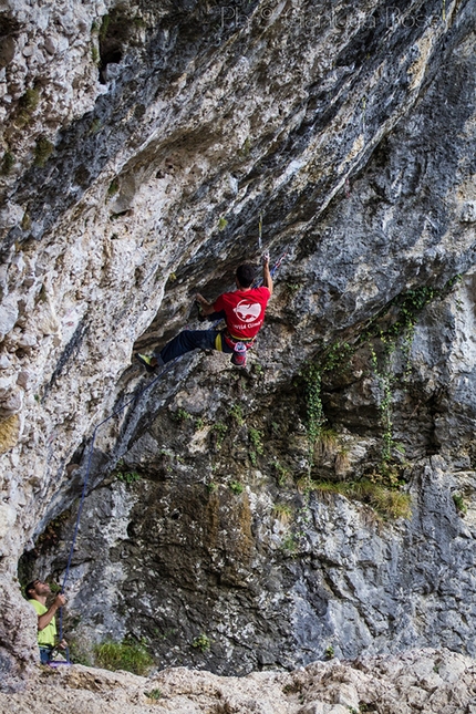 San Liberale - Gianluca Bosetti climbing El bandolero stanco, 7c