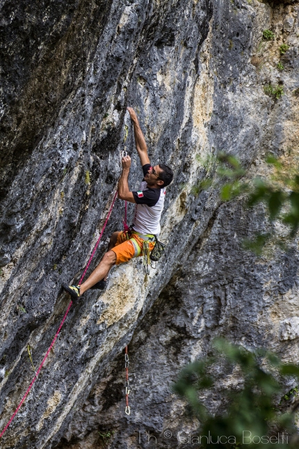 San Liberale - Emanuele Pellizzari climbing Oie como va
