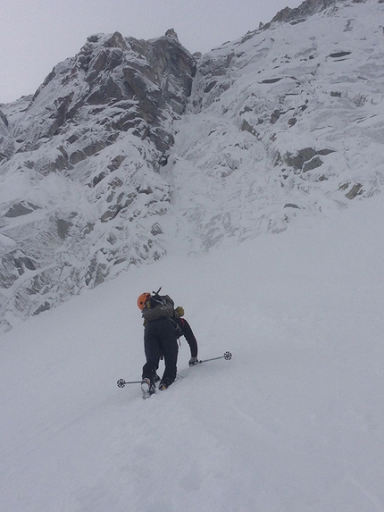 Monte Nero, Presanella - Rolling Stones (550m M6+ WI4+, Claudio Migliorini, Andrea Reboldi)