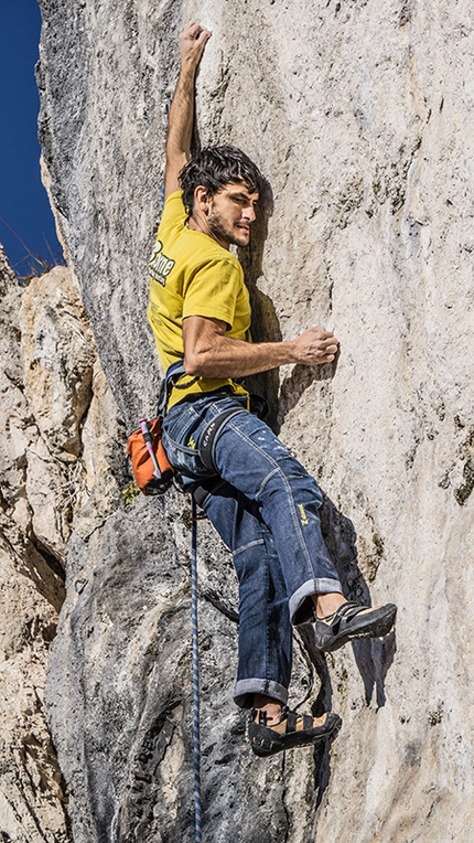 Cornalba - Tiziano Asperti climbing Feedback 8b, Cornalba