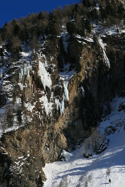 Leben ist jetzt - Leben ist jetzt, valle di Tures (Bz)