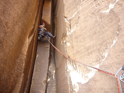 Desert Sandstone Climbing Trip #5 - Red Rocks - Nei camini di Epinephrine, sulla Black Velvet Wall