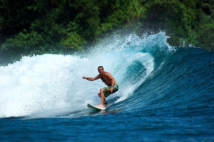 Jerry Moffatt - Jerry Moffatt e il suo prossimo grande progetto, il surf.