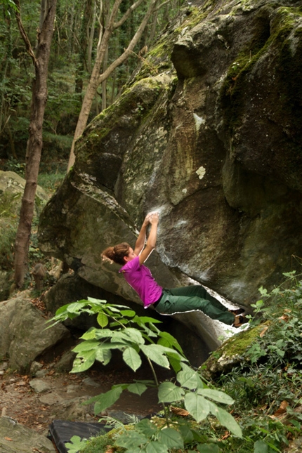 Giorgia Tesio, Varazze - Giorgia Tesio su Excalibur (sit start) 8A+ / V12, Varazze