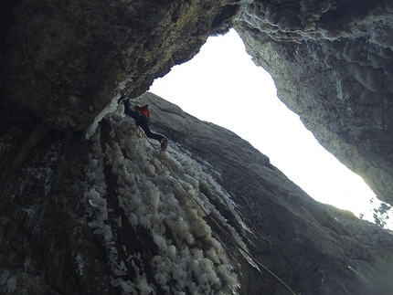 Dlacion de Frea, Sella, Dolomites - On pitch 4 during the first ascent of the icefall Dlacion de Frea (WI6/M6, 110m, Lukas Runggaldier, Alex Peristi, Willi Comploi), Sella, Dolomites