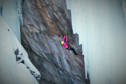 Angelika Rainer, Ouray ice Festival - Angelika Rainer su The Flying Circus M10, Ouray, Colorado, USA