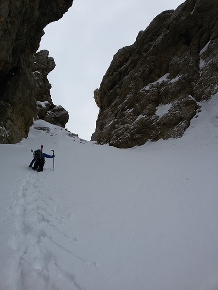 Mulaz, Pale di San Martino, Dolomiti, Giovanni Zaccaria, Francesco Chitarin - Verso la forcella