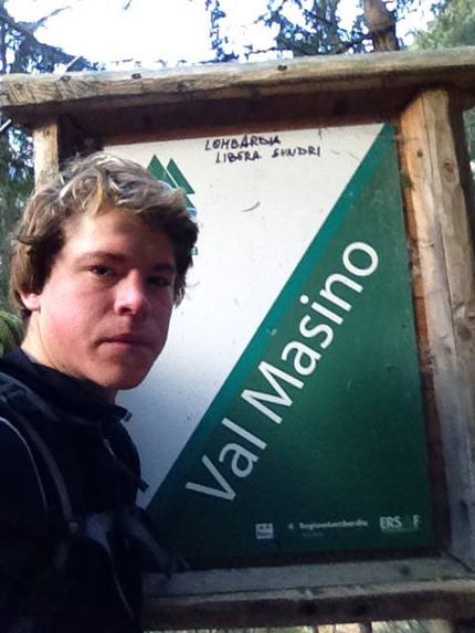 Tom Ballard, Pizzo Badile Via Cassin, Starlight and Storm - Tom Ballard during his winter ascent of the Cassin route on Pizzo Badile on 6 -7 January 2015.