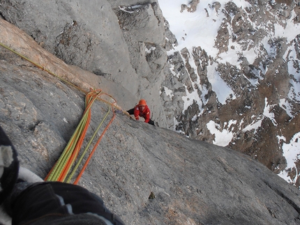 40 anni per il Falier, Marmolada, prima invernale per Ruggero Zardini e Alessandro Rudatis - Ruggero Zardini e Alessandro Rudatis nel corso della prima invernale sulla via 40 anni per il Falier (Marmolada, Dolomiti)