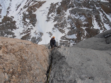 40 anni per il Falier, Marmolada, prima invernale per Ruggero Zardini e Alessandro Rudatis - Ruggero Zardini e Alessandro Rudatis nel corso della prima invernale sulla via 40 anni per il Falier (Marmolada, Dolomiti)